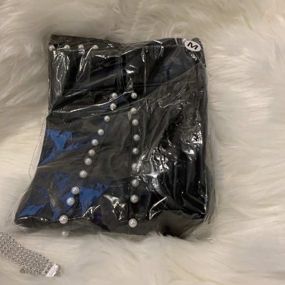 Women's Vegan Leather Sexy Beaded Skirt - Picture 7 of 8